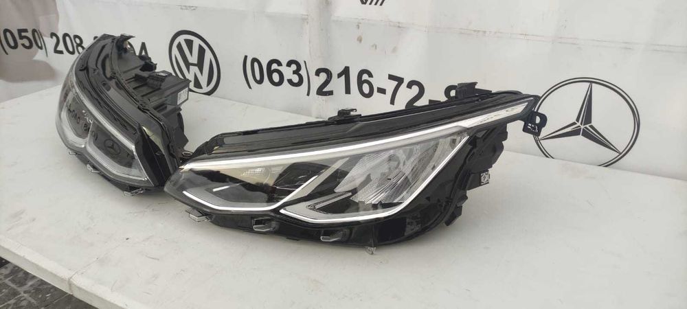 Vw golf 8 фари права ліва full led 2021 5h1941005b 5H1941006B