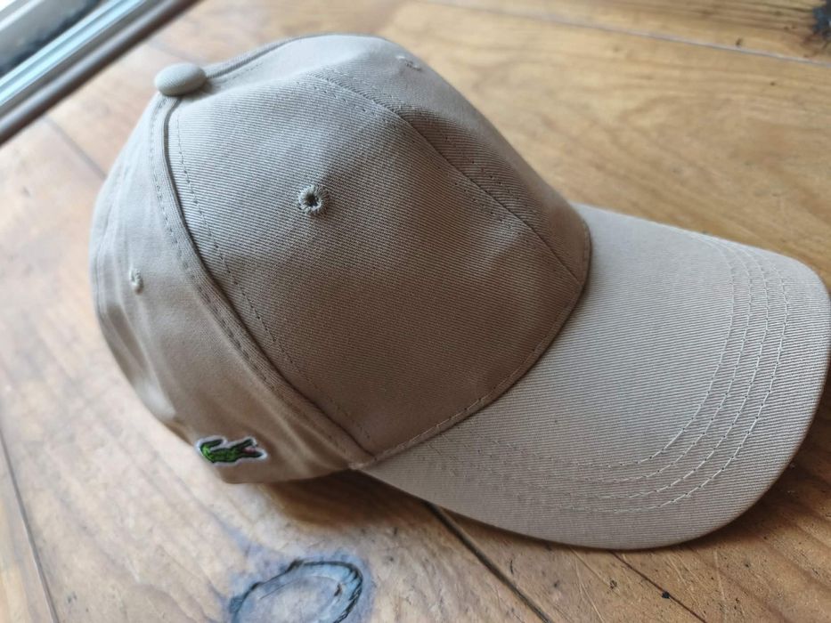 Bone Lacoste Bege Novo