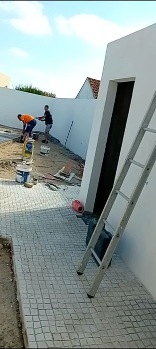 Telhados pinturas impermeabilizações.