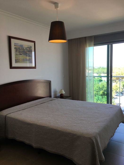 Apartamento T2 em Monte Gordo – Disponível de Outubro a Maio!