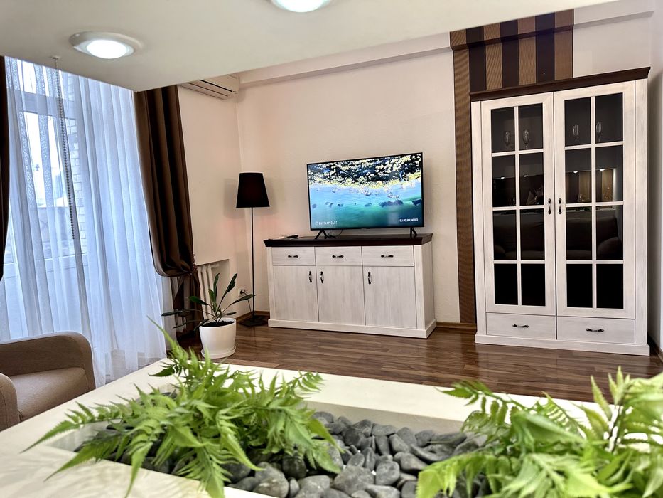 NAVIT апартаменти з кавомашиною в центрі, вид на Драматичний театр.