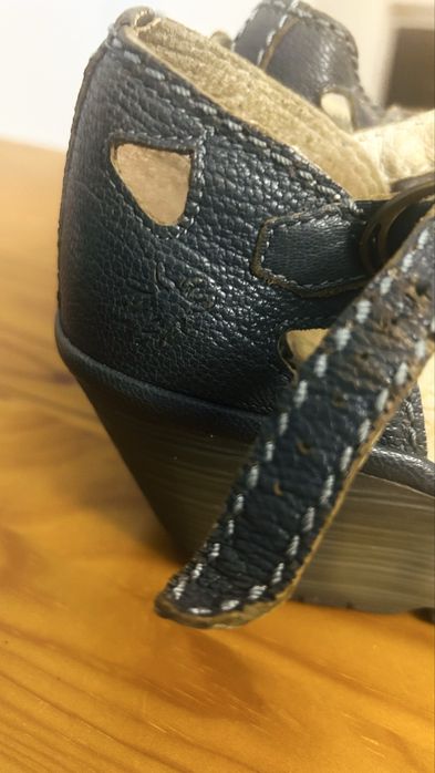 Sapatos Fly London