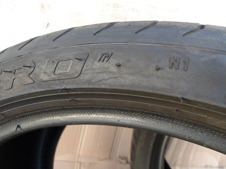 pirelli p zero na1 305.30.21