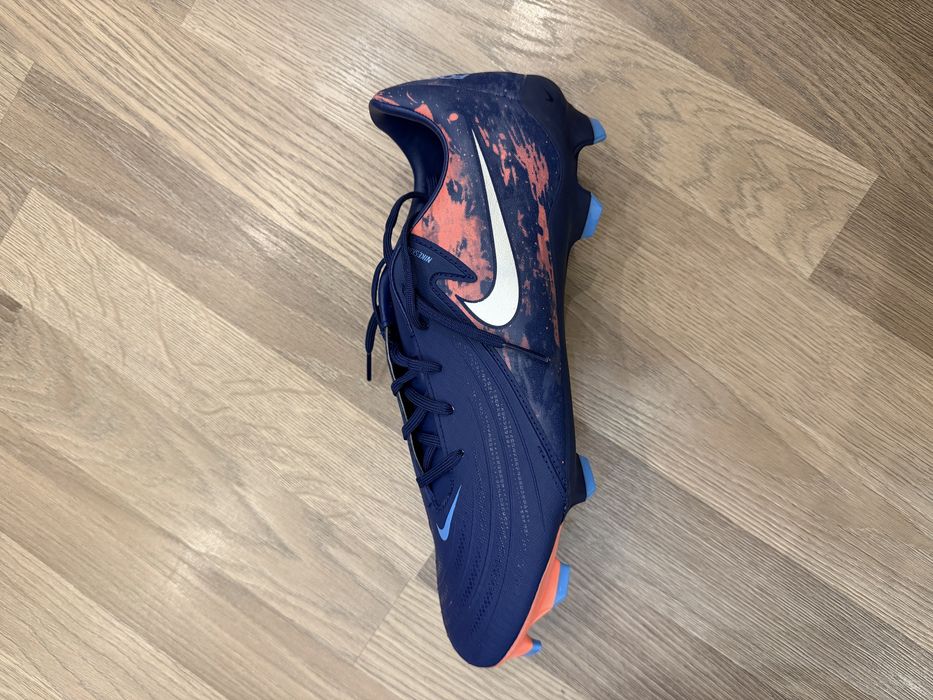 футбольні бутси Nike Phantom GX II Academy Erling Haaland FG/MG
