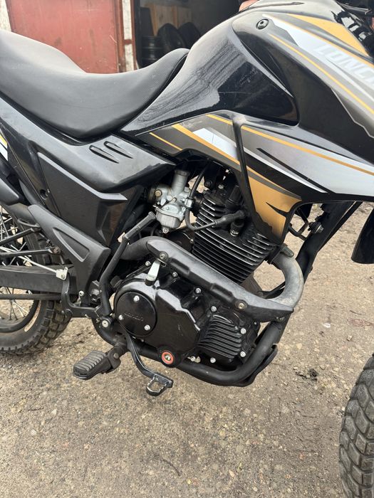 Мотоцикл Loncin LX200GY-3 Pruss