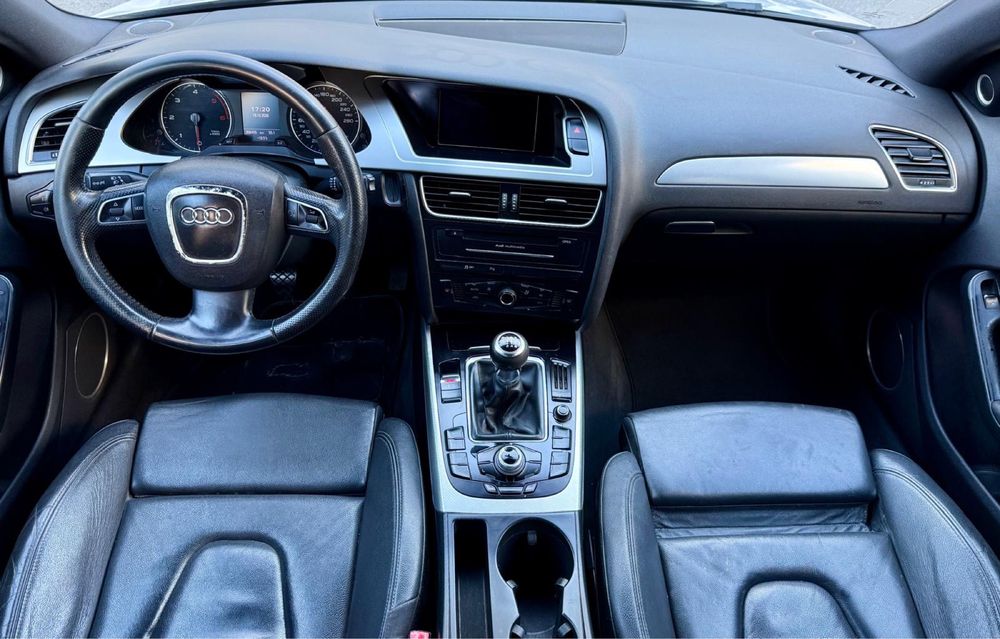 Audi A4 Avant 2.0 TDi S-Line
