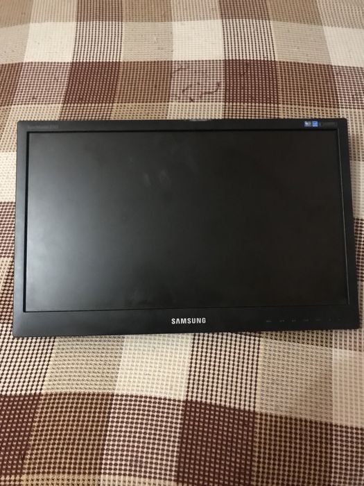 Монітор samsung syncMaster 2243