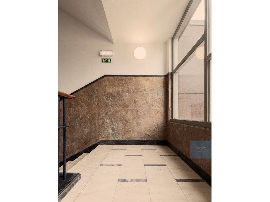 Apartamento T1 para venda no centro histórico do Porto
