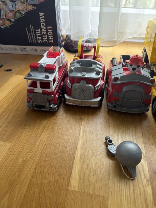 Zestaw zabawek aut Psi patrol