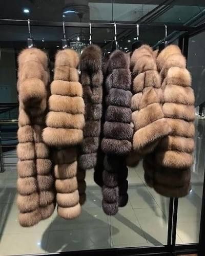 Викуп хутряних шуб швидко.