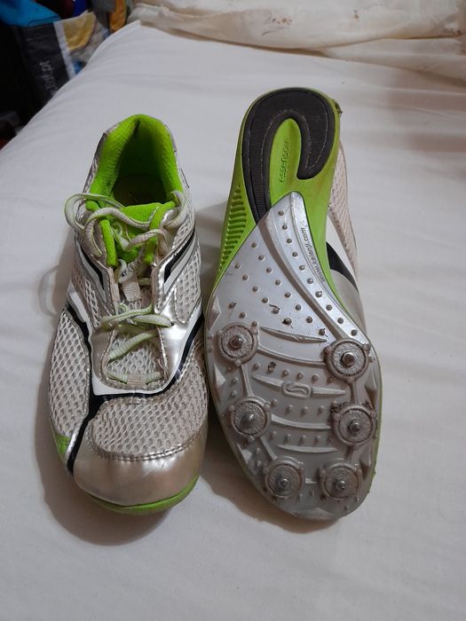 Used Track Running Shoes428501073438320643