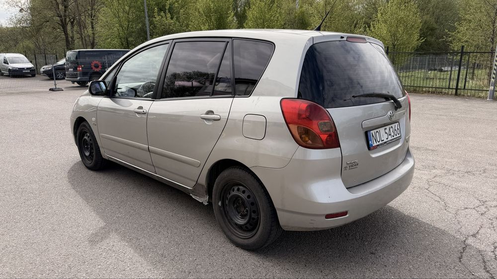 Toyota corolla verso 2.0D 90km klima doinwestowany