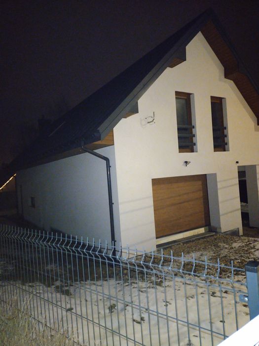 Dom jednorodzinny z garażem