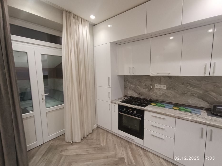 В Продажу  1/2 АВТОРСЬКИЙ проект