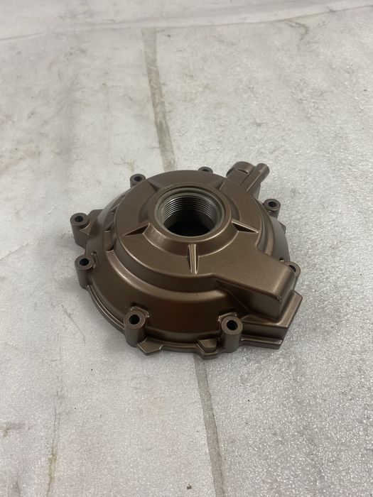 BMW S1000RR S 1000 RR Dekiel Pokrywa Alternatora B606
