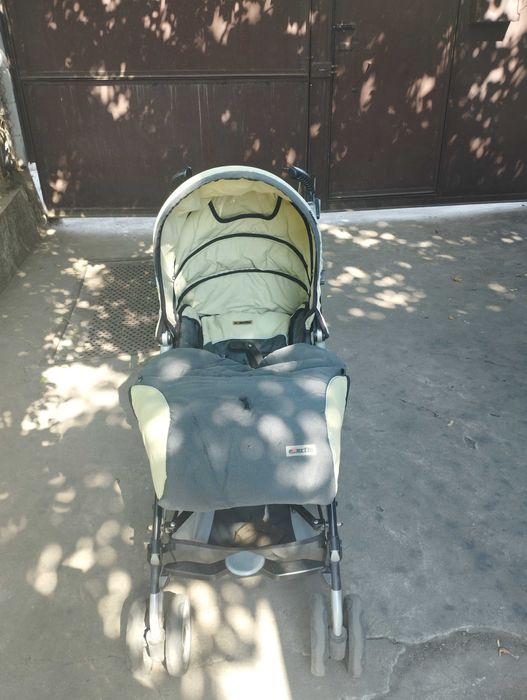Коляска дитяча, універсальна