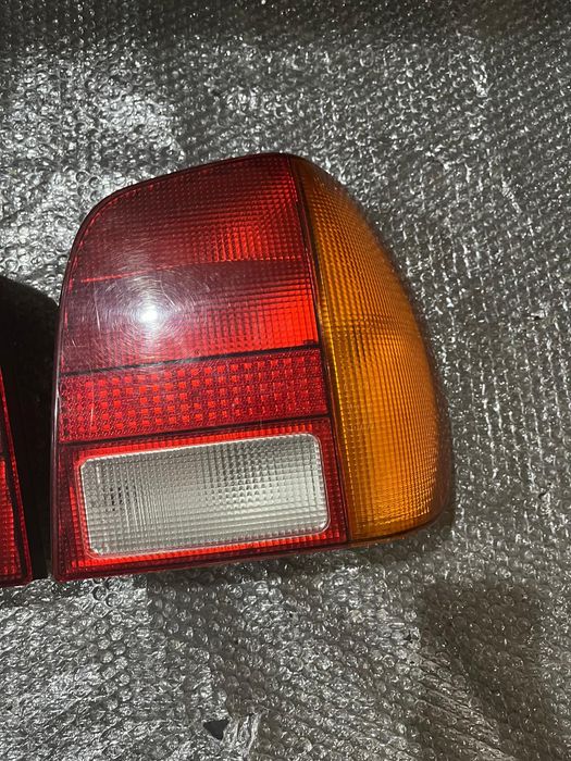 Ref 66 Faróis Volkswagen Golf Mk3 farolins vw polo