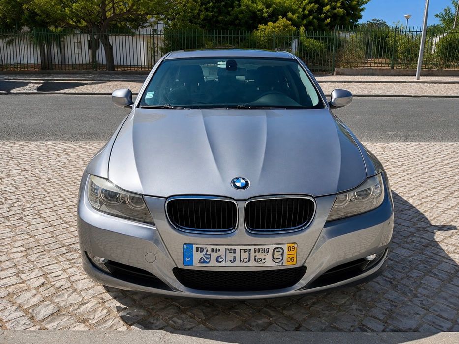 BMW 320d Touring – Nacional | 1 Único Proprietário | Teto Panorâmico | Cruise Control