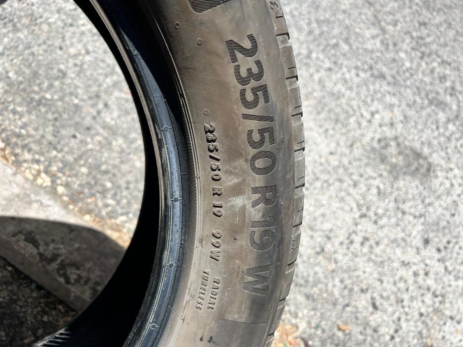 235/50/19 Continental 2 pneus