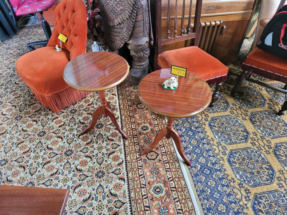 Wooden round side tables – excellent condition – unit price64584277312129122