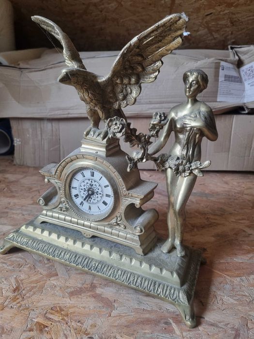 Kominkowy zegar mosiężny