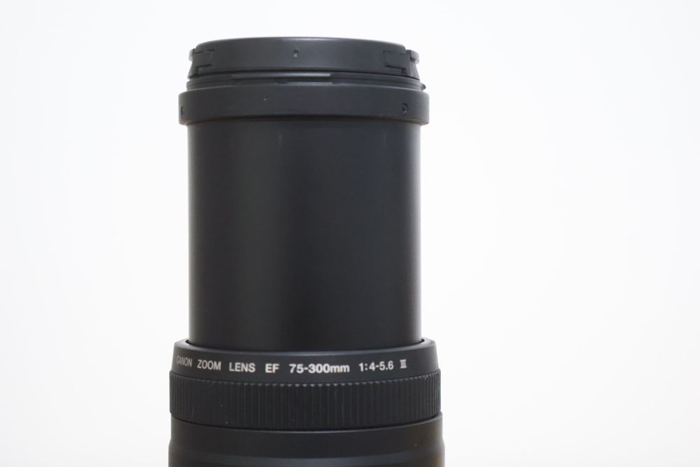 Canon EF 75-300 mm F/4-5.6 III