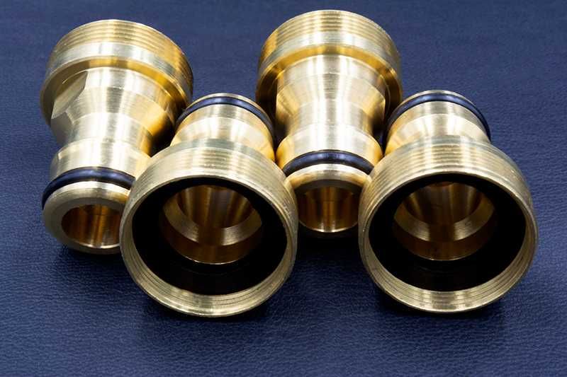 Adaptador de Mangueira Universal para Torneiras de Cozinha