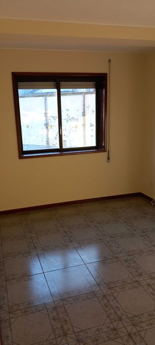 T1 com Lugar de Garagem ao Campo Alegre