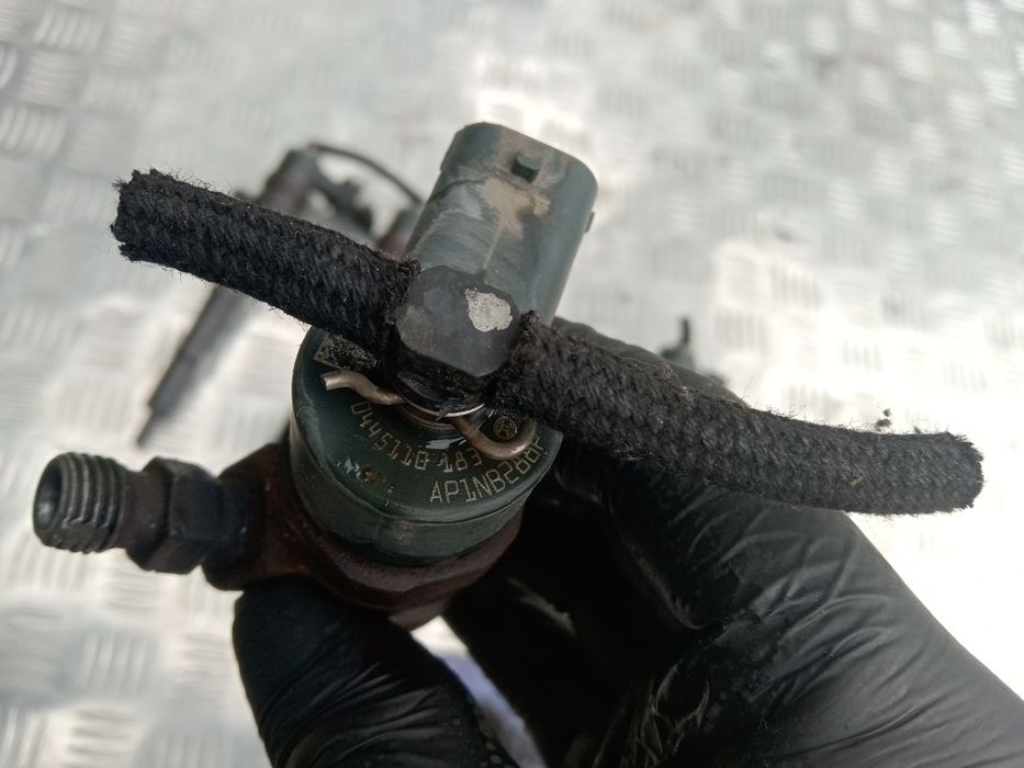 Wtrysk wtryskiwacze Opel Astra h 1.3cdti