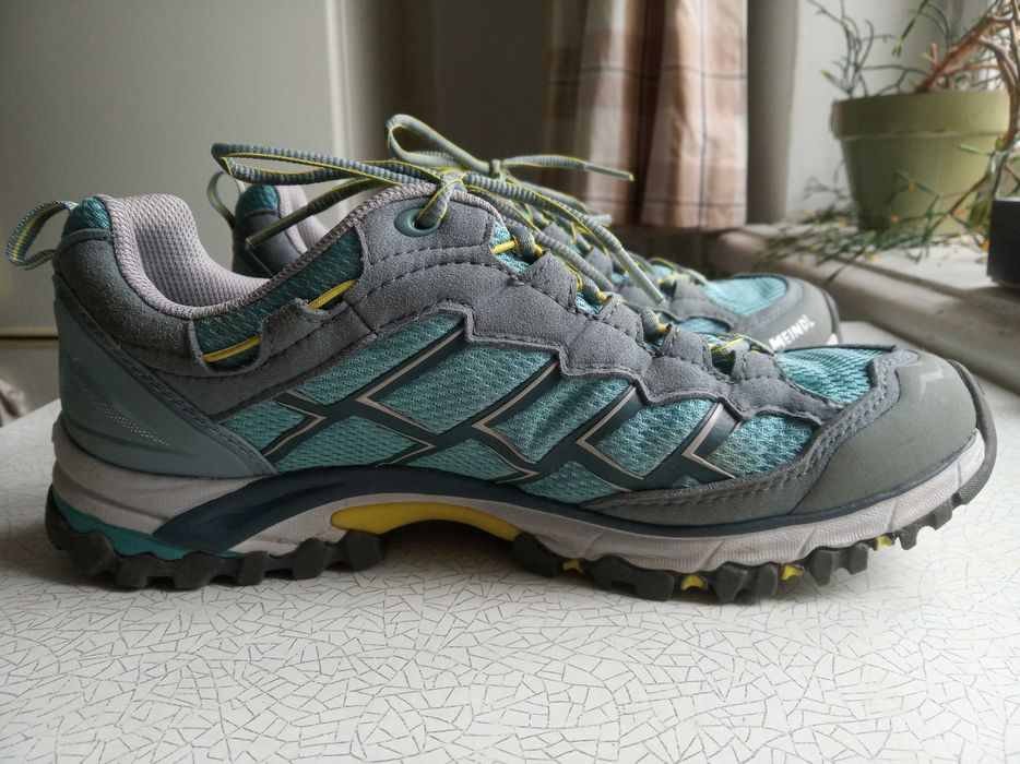 Треккинговые кроссовки MEINDL Caribe GTX, размер 7 UK, стелька 26 см