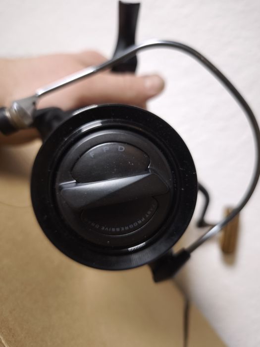 Kołowrotek karpiowy Okuma 8K.