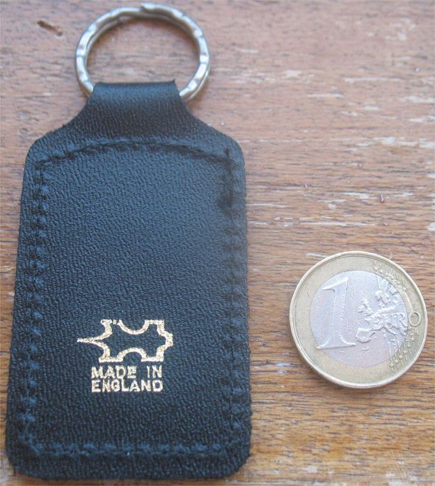 Porta-Chaves Mini de Pele (fabrico inglês)