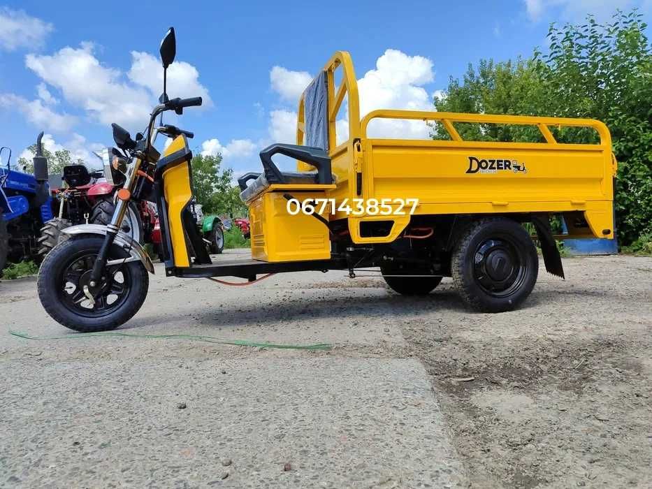 Електроцикл Dozer Model-2 (жовтий, синій) Запас ходу: 65км 1200Вт Безкоштовна доставка до самого будинку