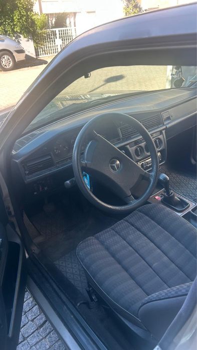 Mercedes Bemz 190 D
