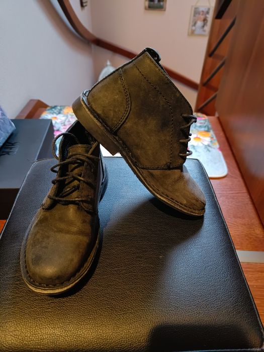 Skórzane botki sztyblety chłopięce 31 river island grafitowe