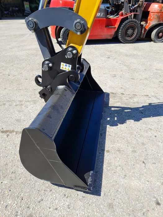 Mini Escavadora
XCMG XE35E