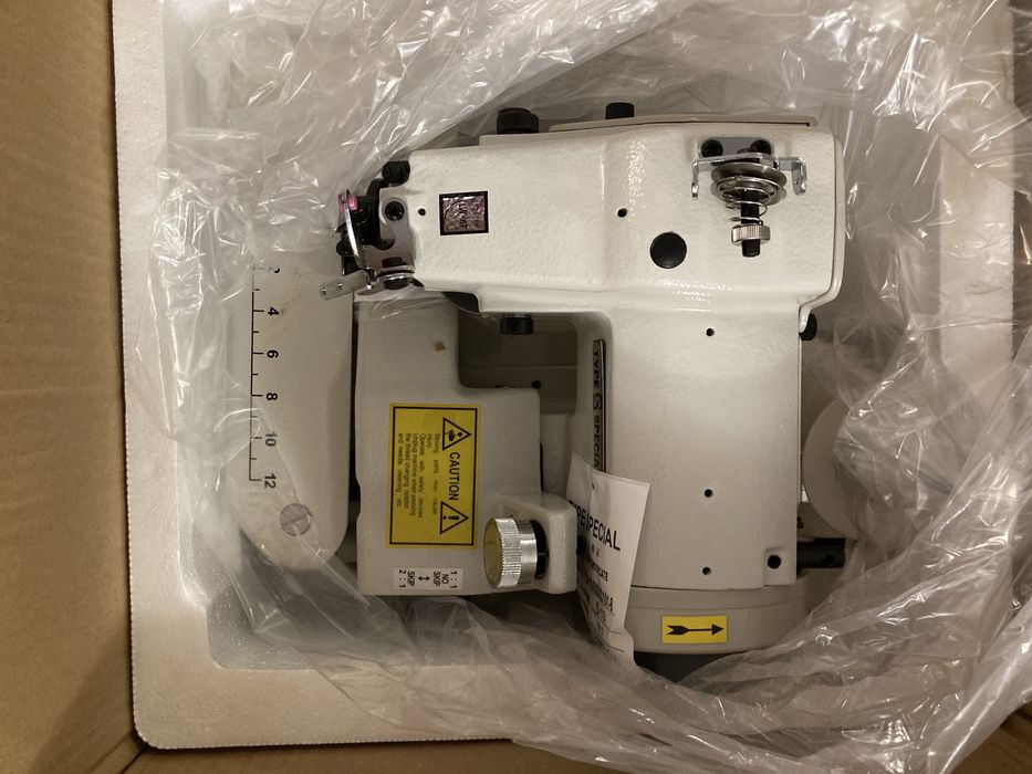 Реміснича швейна машина "TYPE SPECIAL" /підшивальна