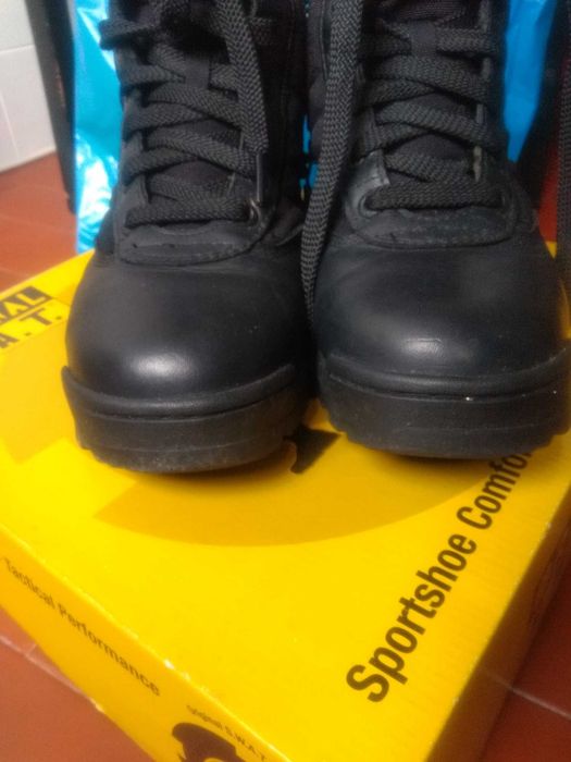 Botas tácticas Original SWAT em caixa