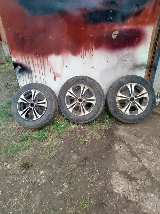 Продам титани R13 4/100 в наявності 3 шт
