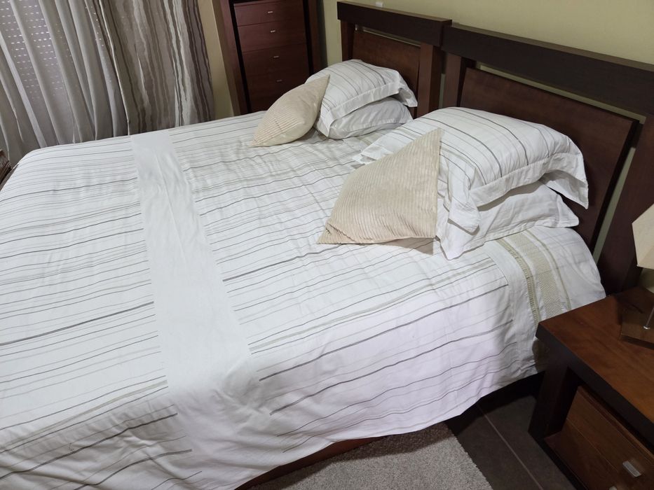 Quarto  completo