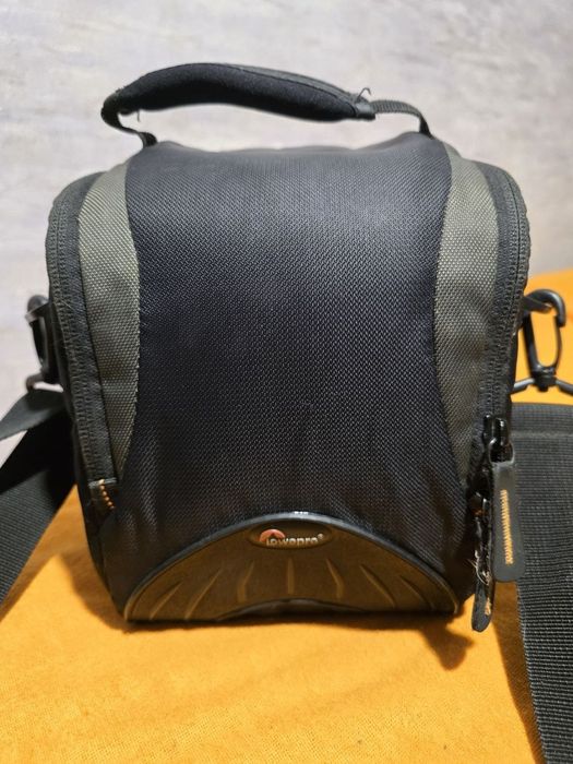 сумка  Lowepro Apex 110 AW