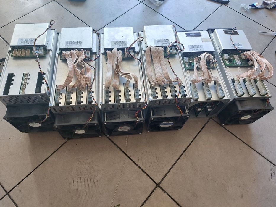 !!!OKAZJA!!! Koparki Kryptowalut Antminer A3, L3+, S9