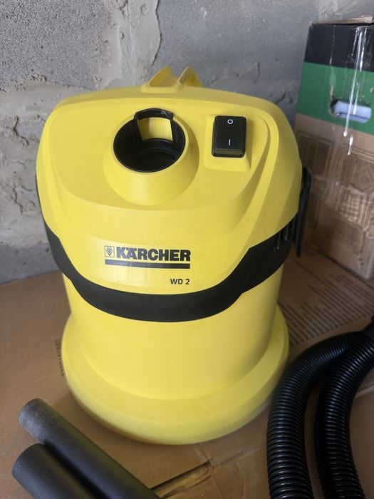 Продам пилосос Karcher WD-2