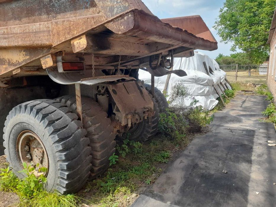 БЕЛАЗ 7540 В кар'єрний самоскид