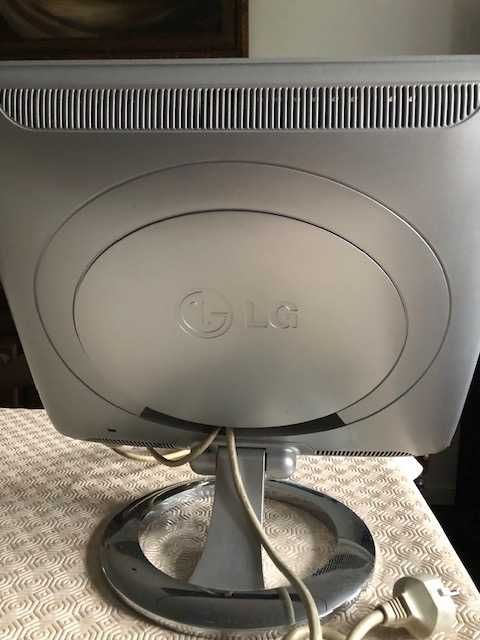 Monitor LG Flatron L1720B