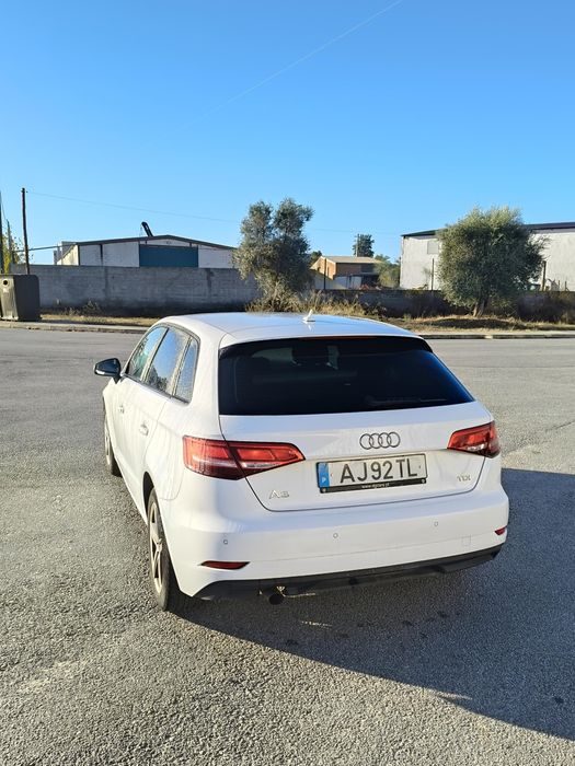 Audi A3 1.6 TDI DSG