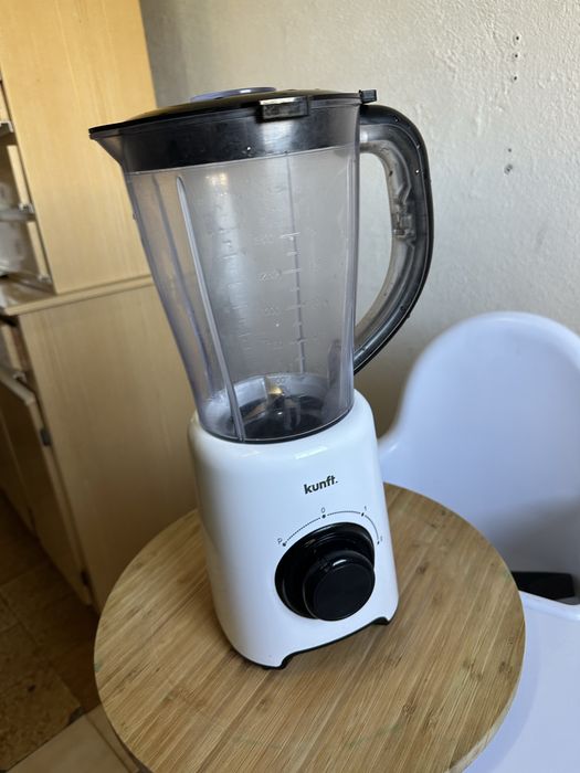 Panela eletrica + liquidificador