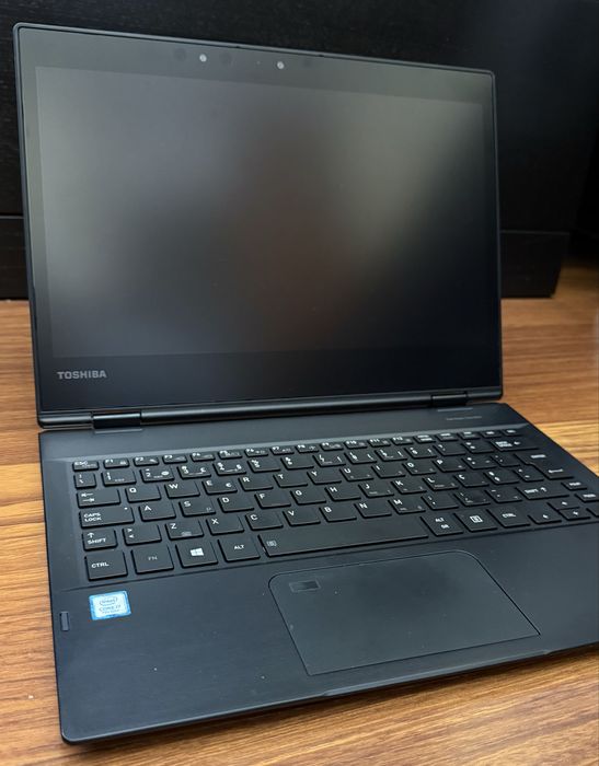 Toshiba Portégé X20W-D | i7 | 8GB | SSD 256GB | Touch 360º