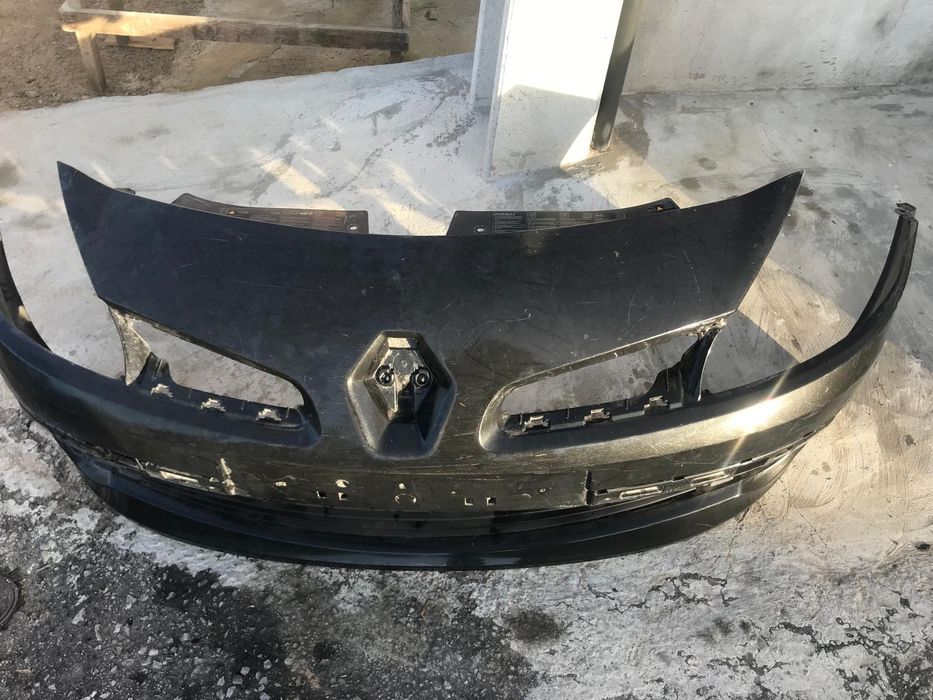 Vendo parachoques renault clio 3 para peças  ano 2005/2009