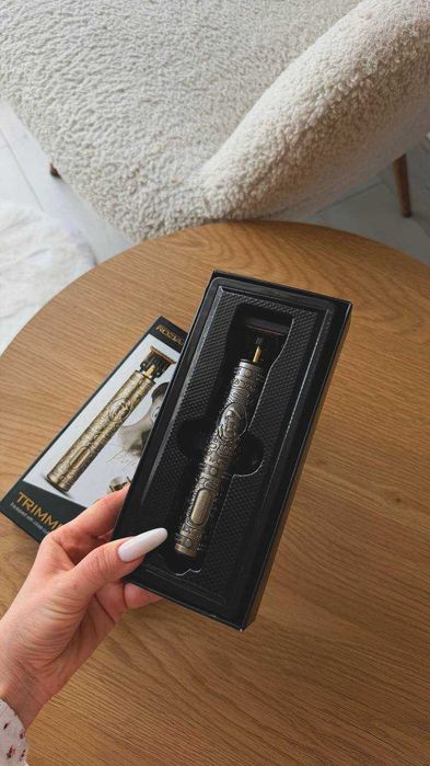 Чоловічий тример